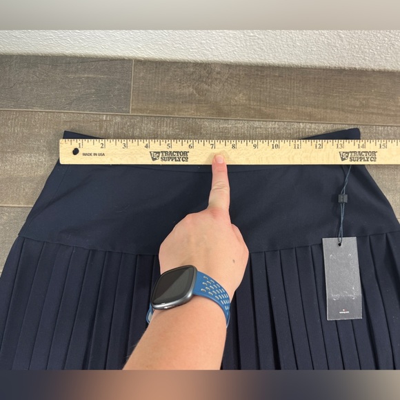 ommy Hilfiger Navy Pleated Tennis Skirt - Picture 3 of 8